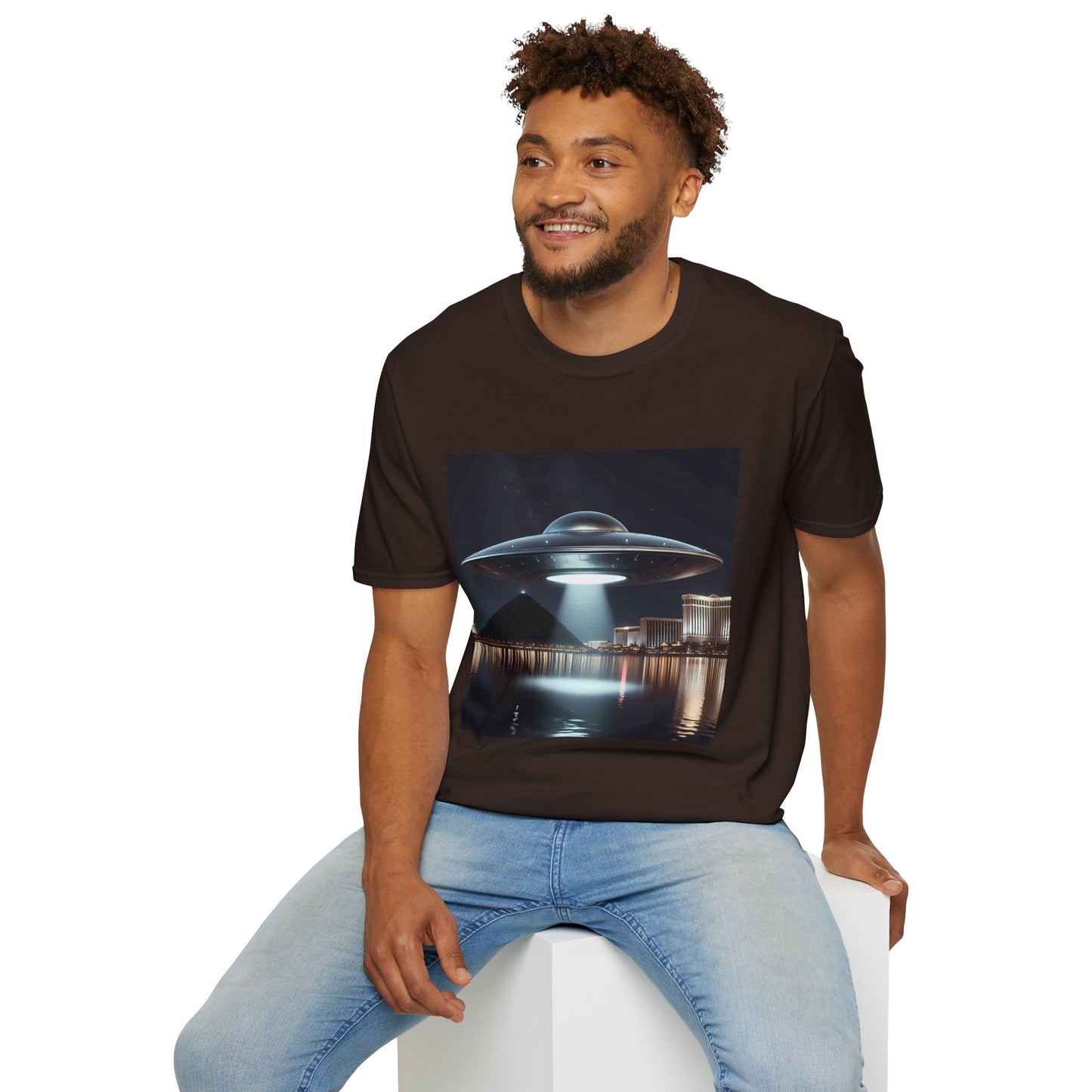 Las Vegas UFO, Vintage UFO Graphic Unisex T-Shirt, Retro Tee for Sci-Fi Lovers, Gift for Space Enthusiasts, Cool Alien Design, Unique Casual Wear