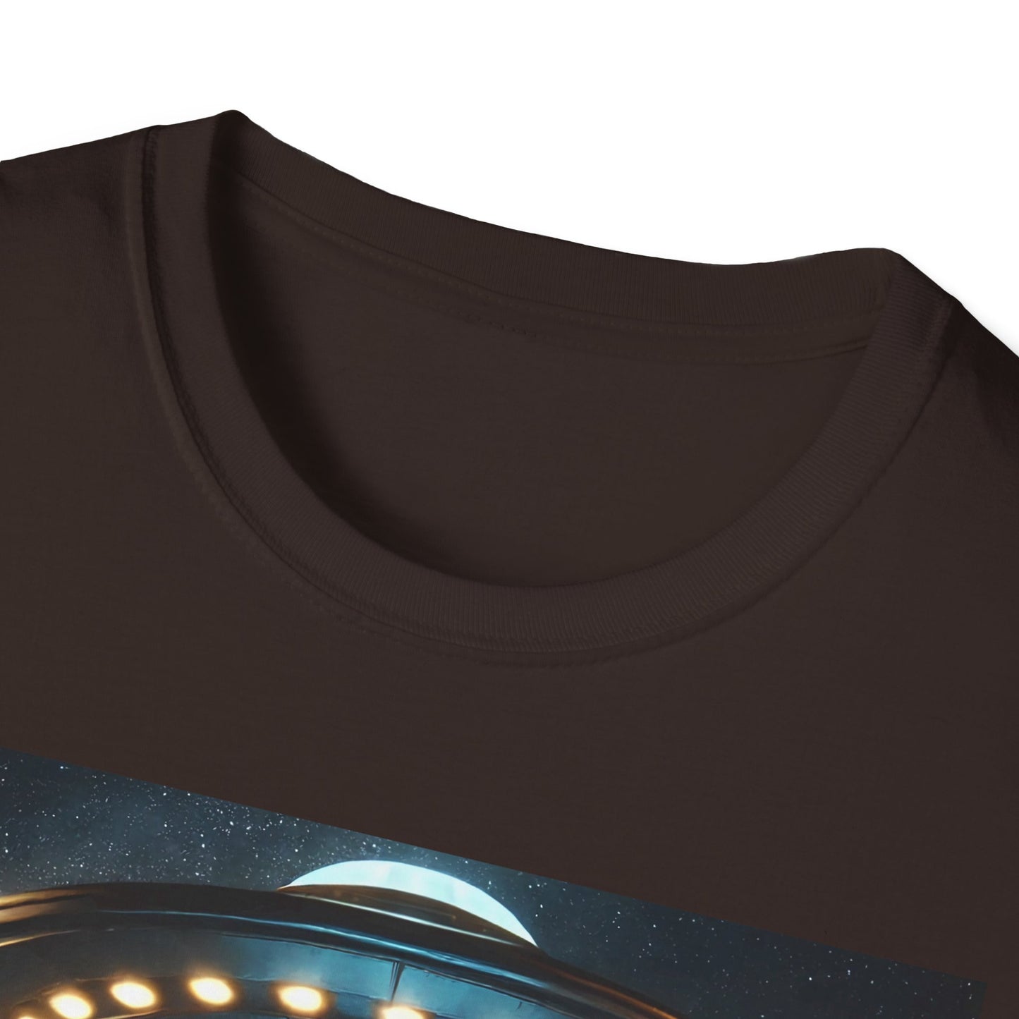 Retro Sci-Fi Unisex T-Shirt, Alien Design Shirt, Gift for Space Lovers, Cool Graphic Tee, Perfect for Sci-Fi Fans, Casual Wear